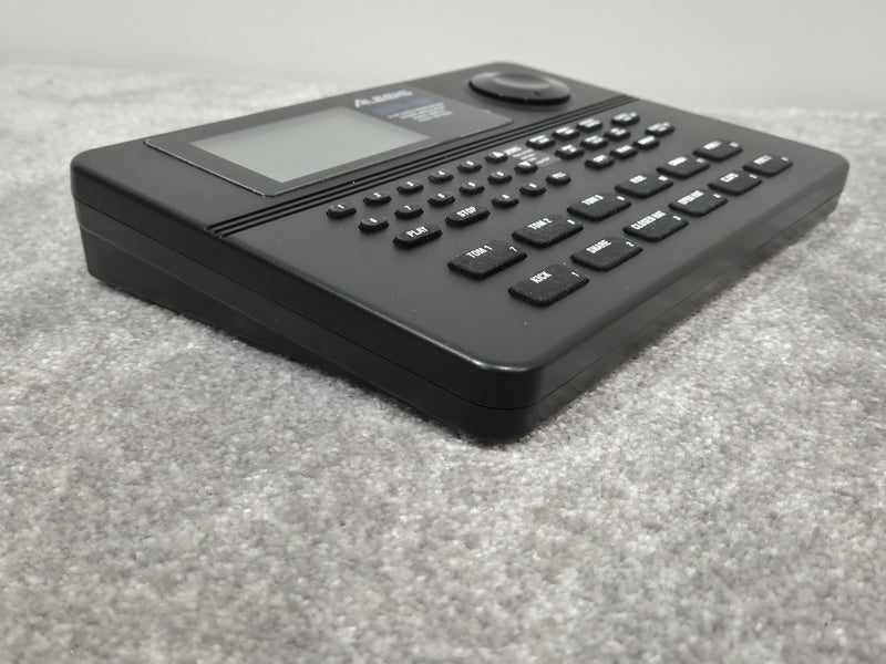 Alesis SR16 - Classic Drum Machine w/ Original Box - Image 3