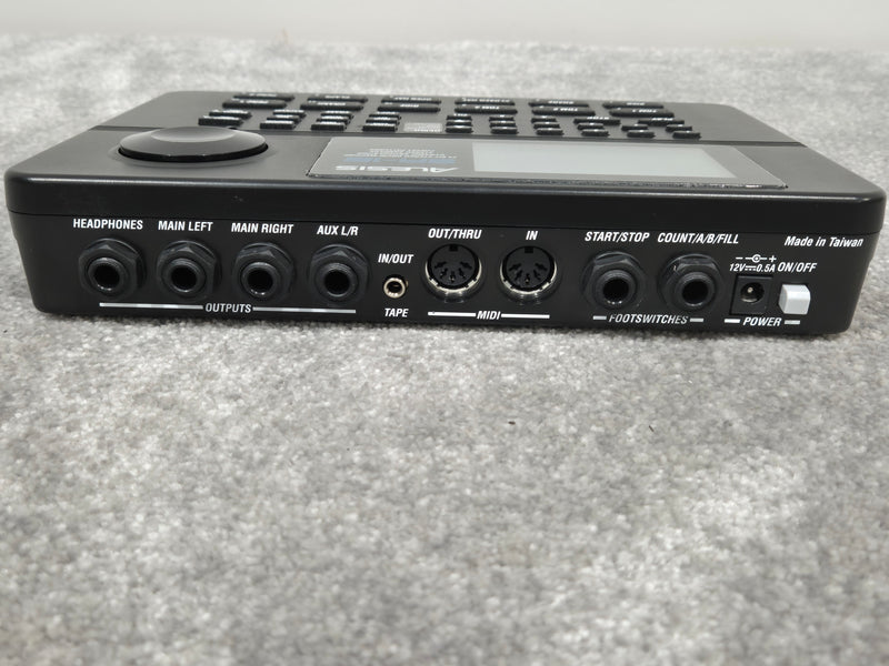 Alesis SR16 - Classic Drum Machine w/ Original Box - Image 5