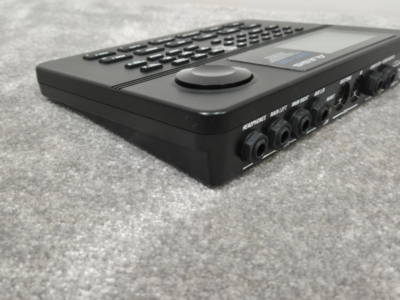 Alesis SR16 - Classic Drum Machine w/ Original Box - Image 6