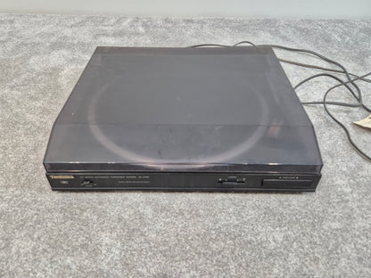 Technics SL-J110R - DC Servo Full-Auto Belt Drive Turntable (Read Description)