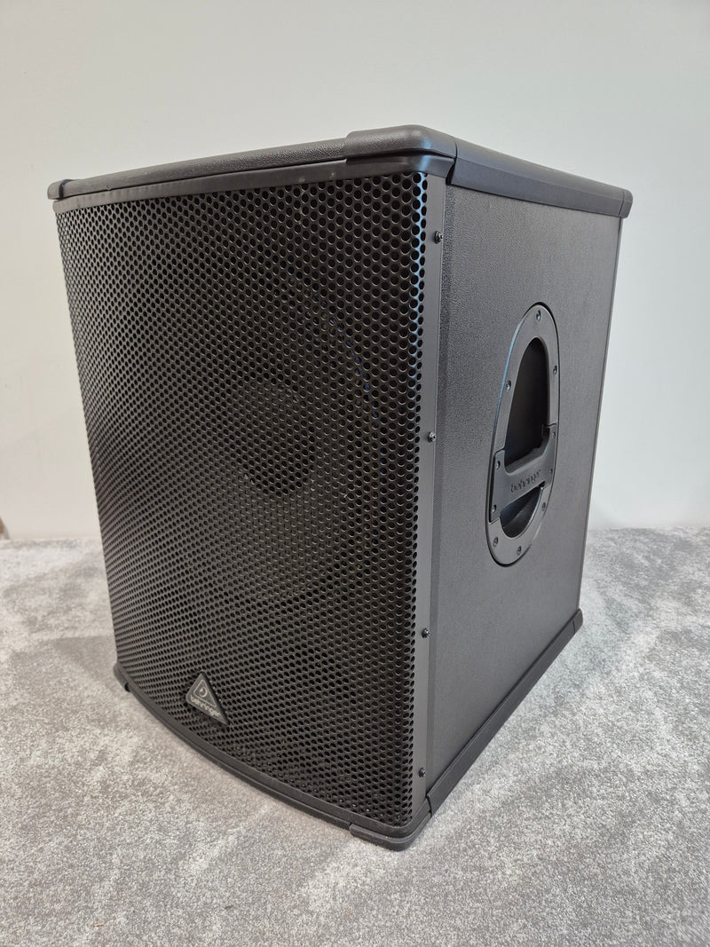 Behringer EUROLIVE B1500XP - 3000-watt High-Performance Active PA Subwoofer RRP £399 - Image 7