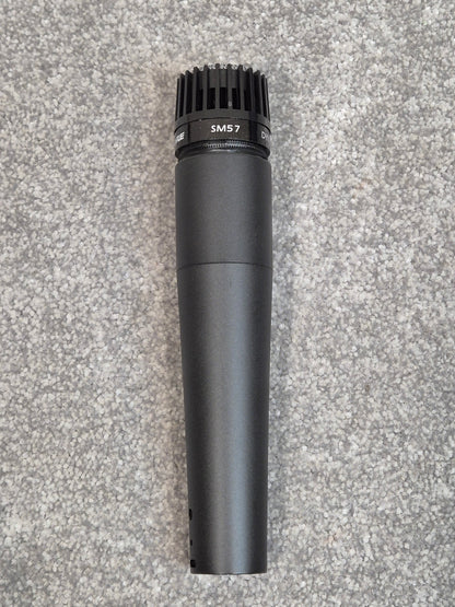 Shure SM57 - Low-Impedance Cardioid Dynamic Microphone