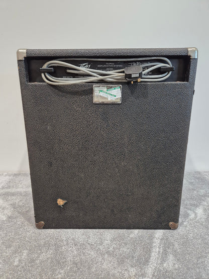Peavey TKO 65 - Solid-State Bass 65 watts Combo Amplifier