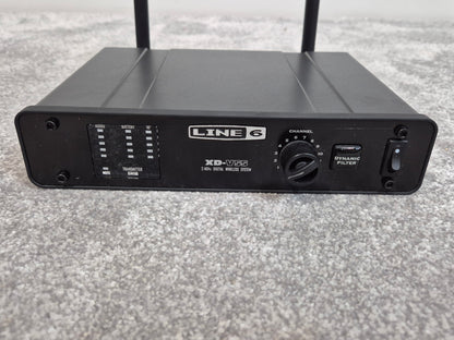 Line 6 XD-V55 - Digital Wireless Headset Microphone System w/ Soft Case