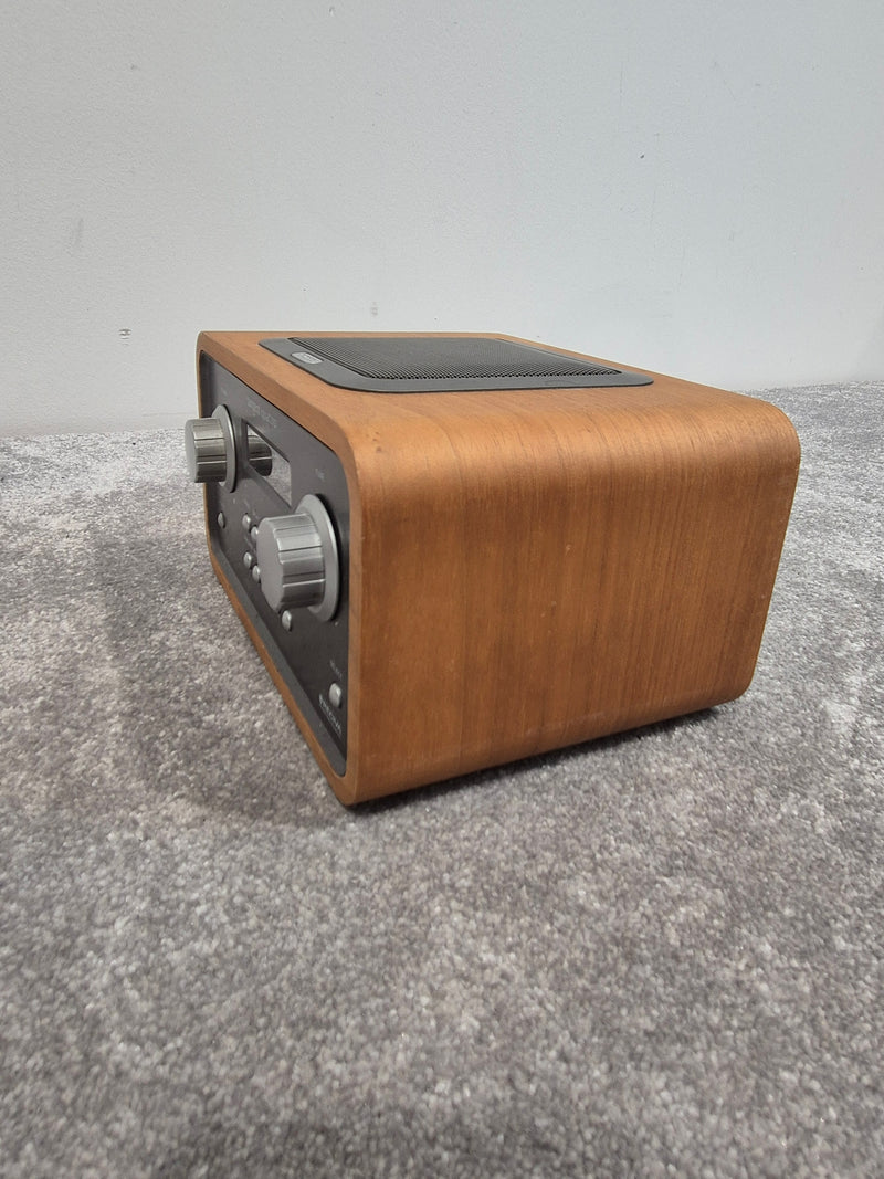 Tangent Quattro MK2 Internet Radio - Retro Design - Excellent w/ Power Supply - Image 7