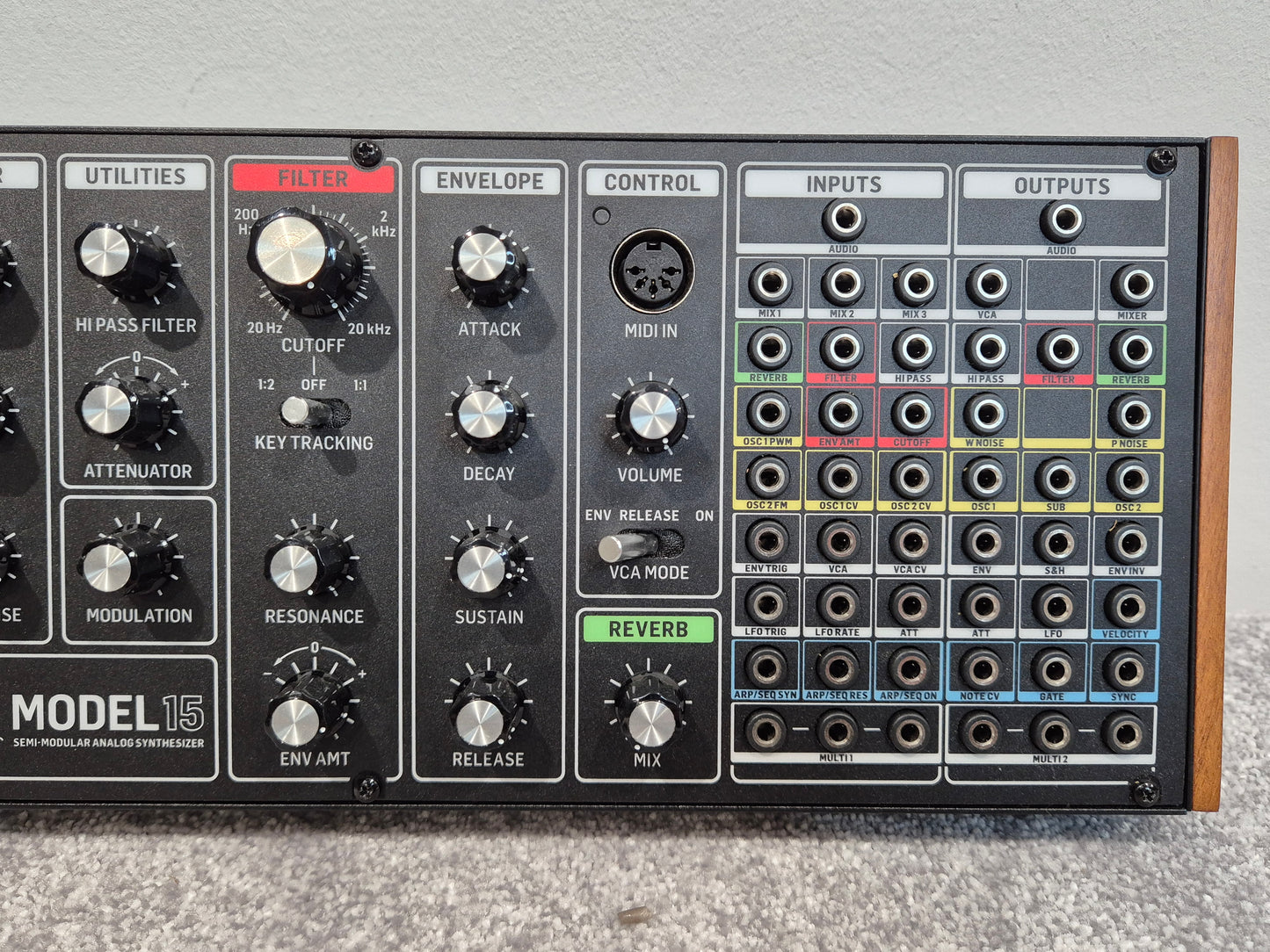 Behringer Model 15 - Semi-Modular Analog Synthesizer (Spares or Repairs)