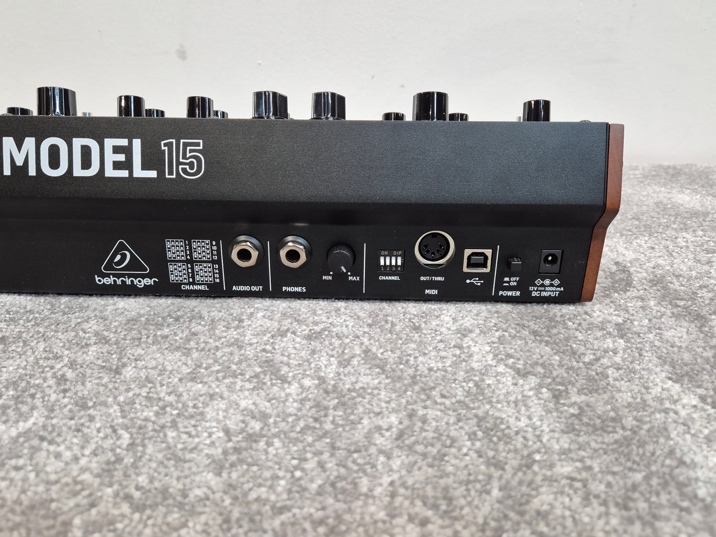 Behringer Model 15 - Semi-Modular Analog Synthesizer (Spares or Repairs)
