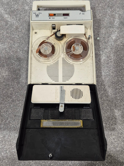 Tiny Pal SR-E22T - Reel-To-Reel Tape Recorder From The 1960s