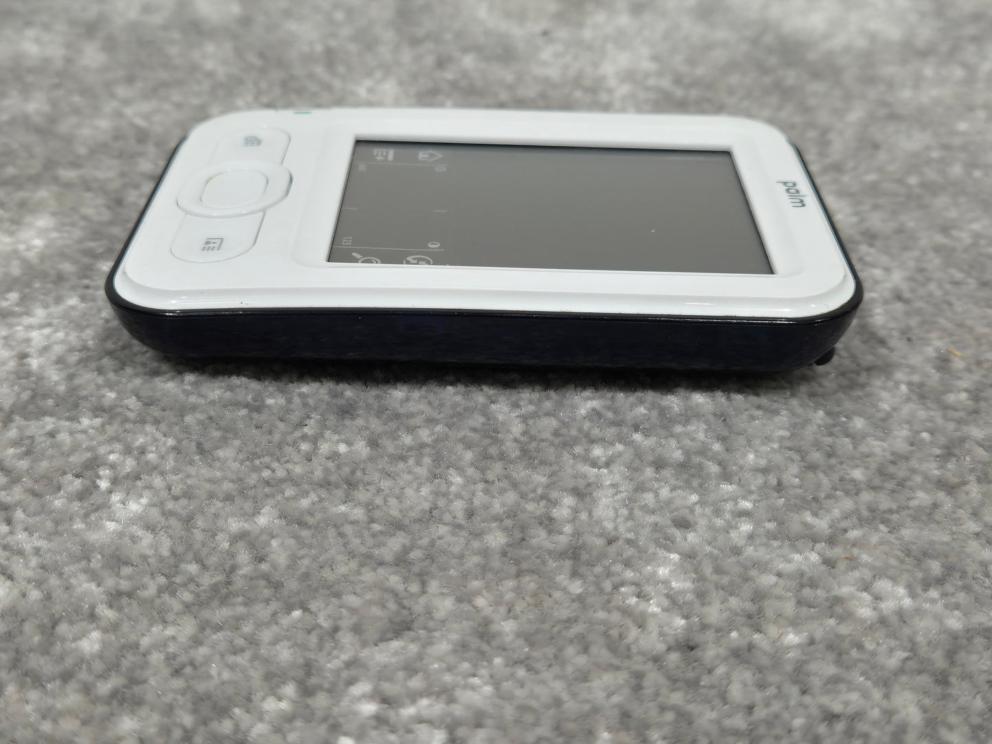 Palm Z22 - Handheld PDA Device w/ Original Box
