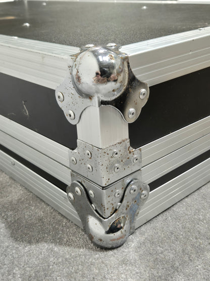 Kamkase Flight Case - Designed for DJ Equipment
