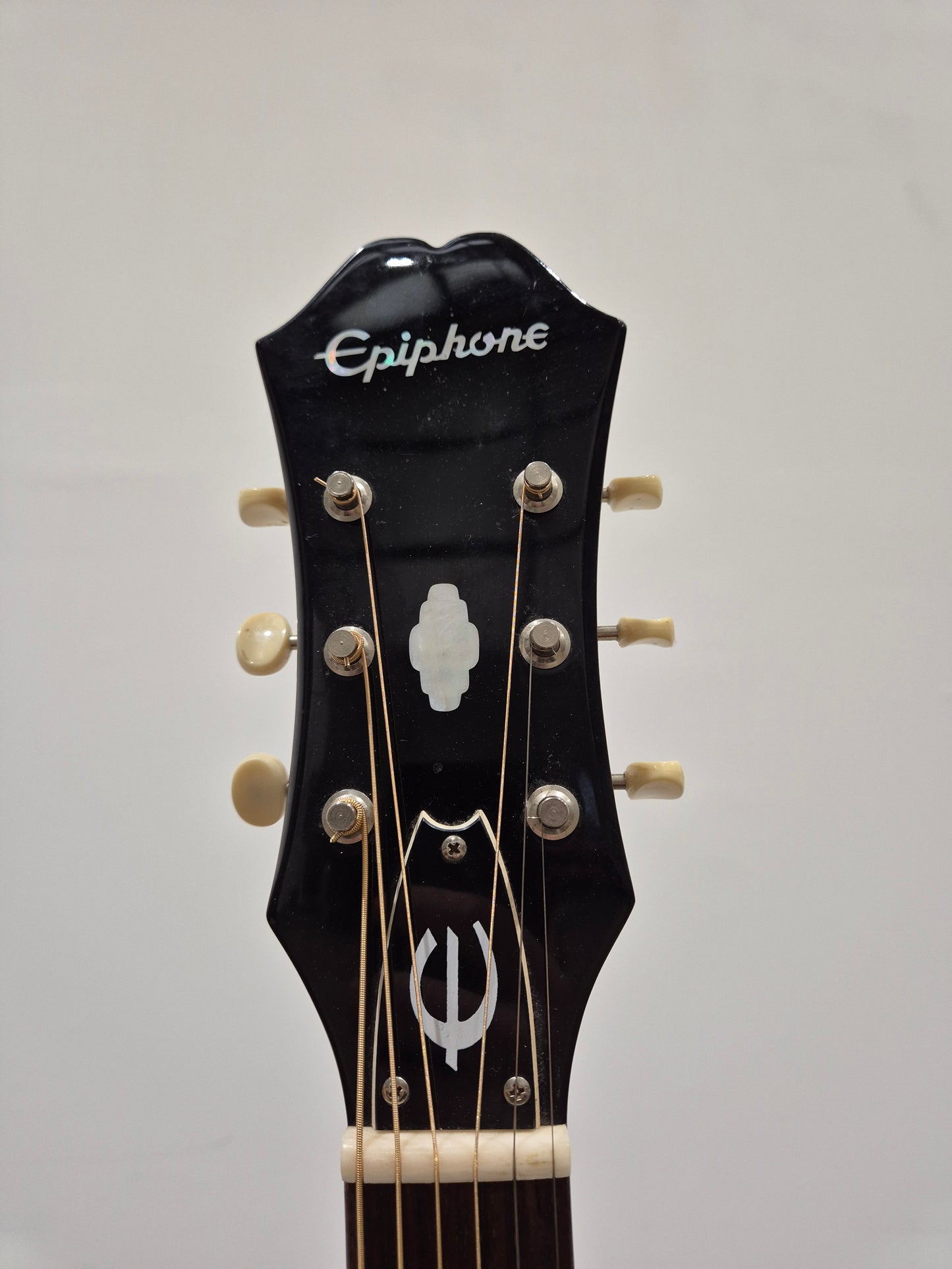 Epiphone FT-79 - Jumbo Type Acoustic Flattop Guitar