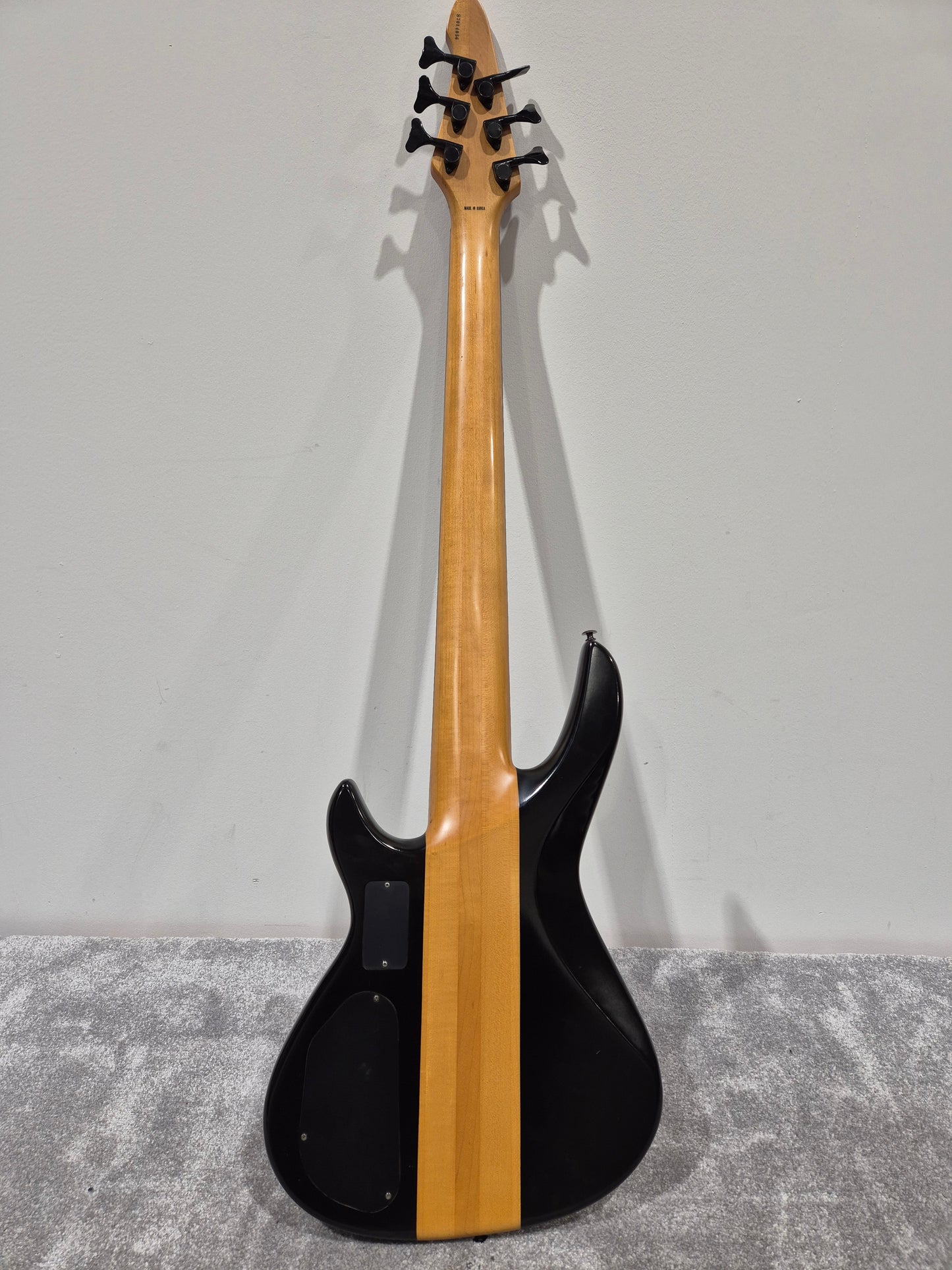 Aria Pro II 6 String Avante 24 Fret Electric Bass Guitar - Black