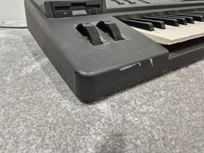 Yamaha SY-85 - Digital Music Workstation w/ Soft Case (Read Description)