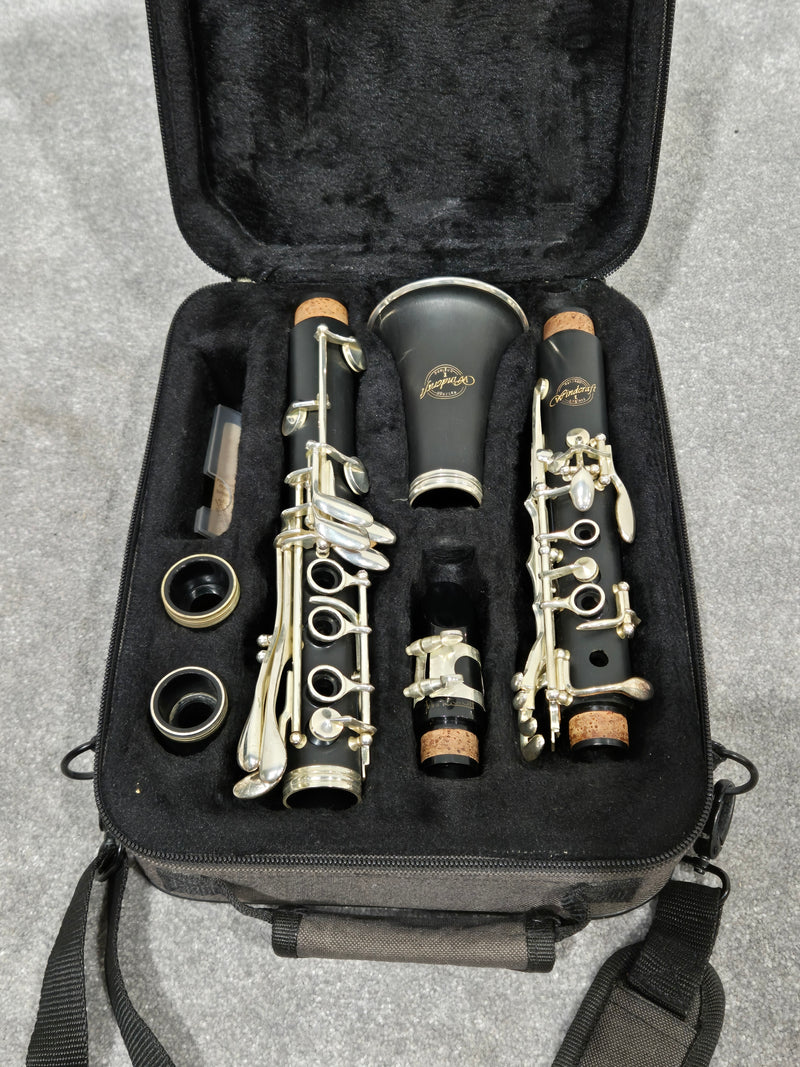 Windcraft WCL-100 - Free-Blowing Clarinet w/ Soft Case - Image 1