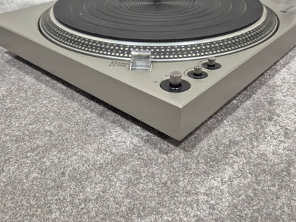 Technics SL 1800 - Direct-Drive Turntable