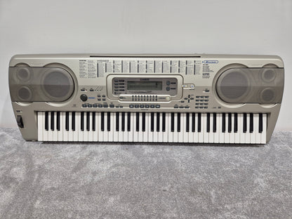 Casio WK 3200 - Versatile Digital 61 Key Keyboard
