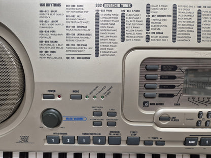 Casio WK 3200 - Versatile Digital 61 Key Keyboard