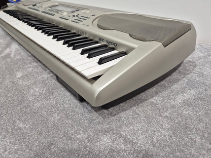 Casio WK 3200 - Versatile Digital 61 Key Keyboard