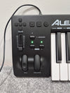 Alesis Q49 - 49-Note MIDI Keyboard Controller - USB - Photo 2