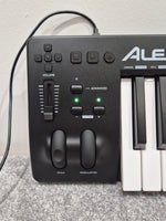 Alesis Q49 - 49-Note MIDI Keyboard Controller - USB - Image 2