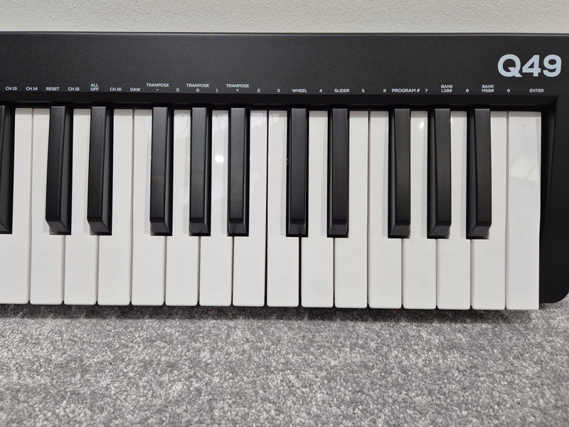 Alesis Q49 - 49-Note MIDI Keyboard Controller - USB - Image 4