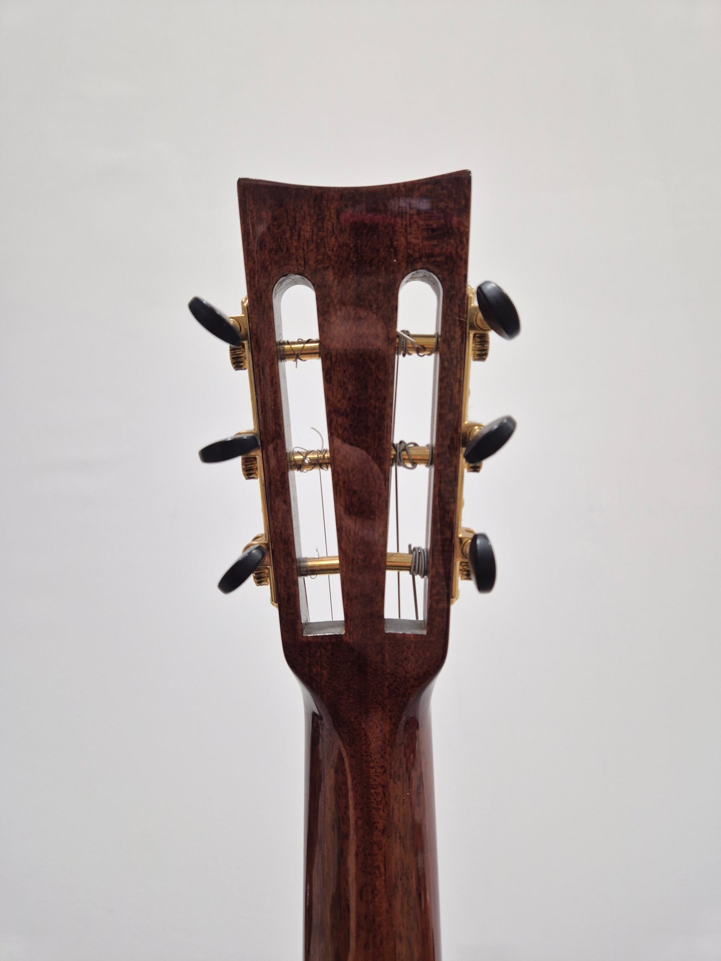Aria A19C-200N - Classical Acoustic Parlor Guitar