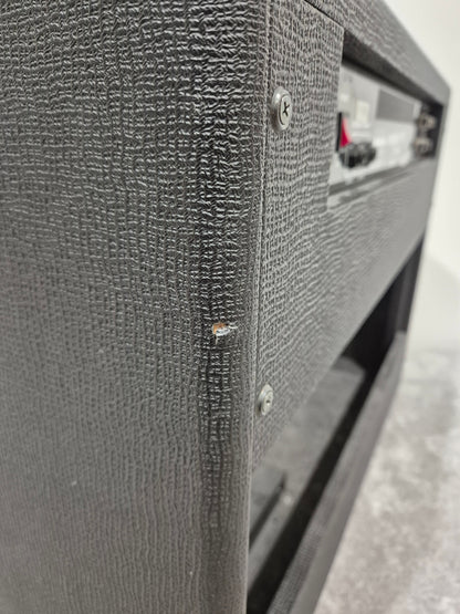 HIWATT Maxwatt G100R - Solid-State Combo Amplifier