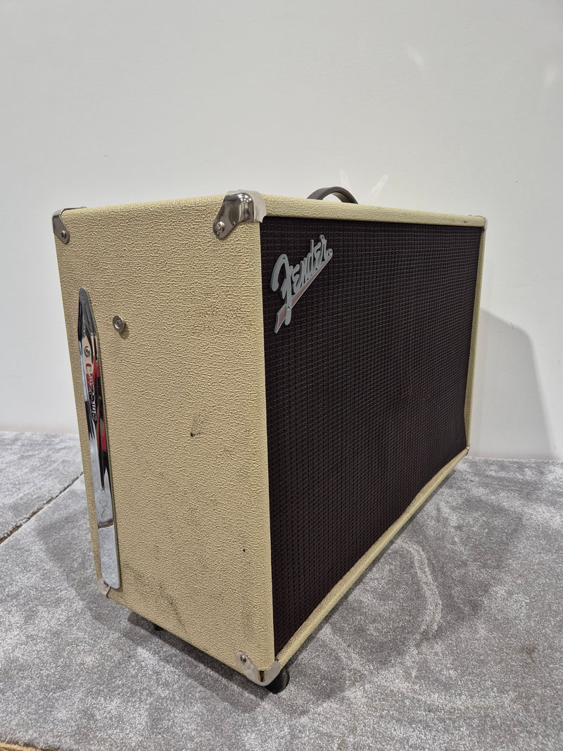 Fender Super Sonic 60 Cabinet Guitar Amplifier - 60 Watts, 2x Celestion Speakers - Very Good - Image 14