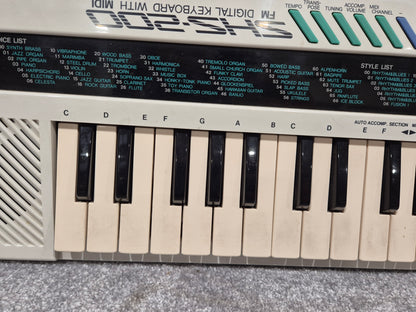 Yamaha SHS-200 - Digital Shoulder Electronic Keyboard w/ Hard Case