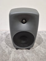 Genelec 8050B – 8