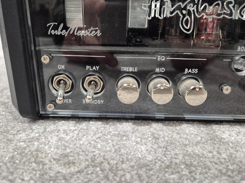 Hughes & Kettner Tubemeister 20 Guitar Amp w/ FS-2 Footswitch and TM112 Speaker Cab - Image 5