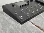 Line 6 Helix LT - Guitar Amp Modeller and Multi-Effects Processor - Image 10