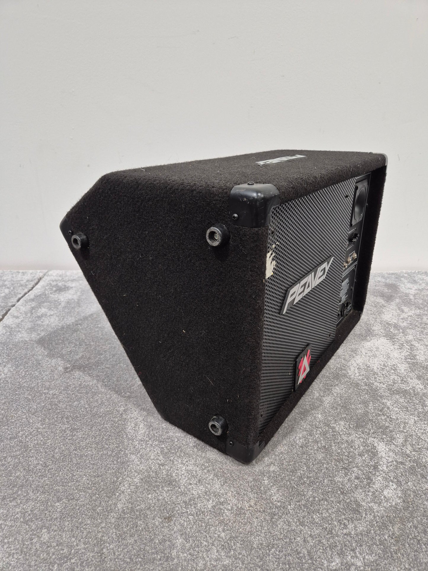 Peavey Eurosys 12PM - Powered Monitor Enclosure - Black
