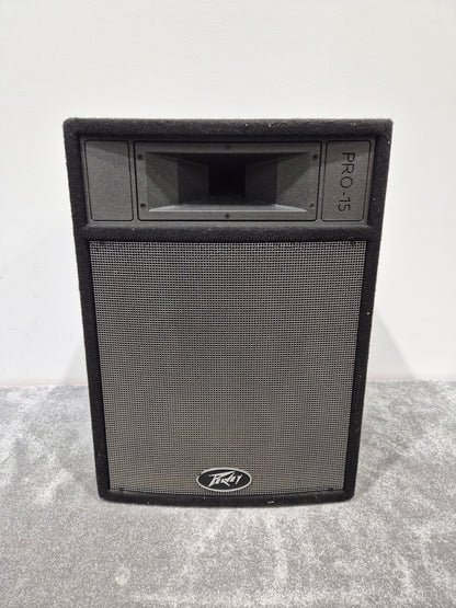 Peavey PRO 15 - 15-inch 300 watts RMS Loudspeaker