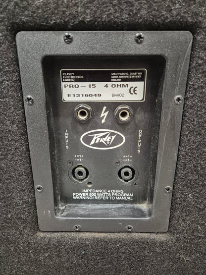 Peavey PRO 15 - 15-inch 300 watts RMS Loudspeaker