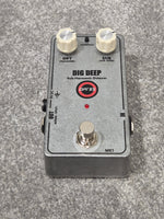 DIG DEEP Sub-Harmonic Octaver - Octave Down Pedal w/ Original Box - Image 2