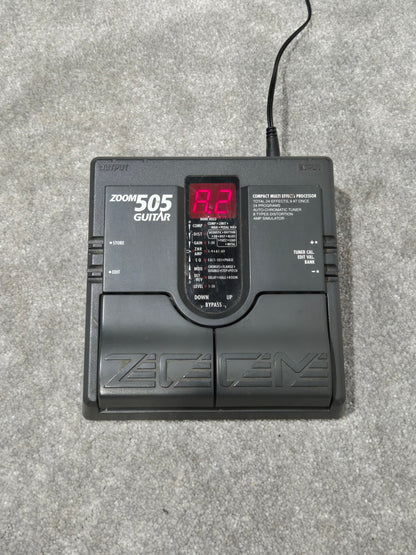 Zoom 505 Guitar Pedal - Multi-Effects Guitar Pedal