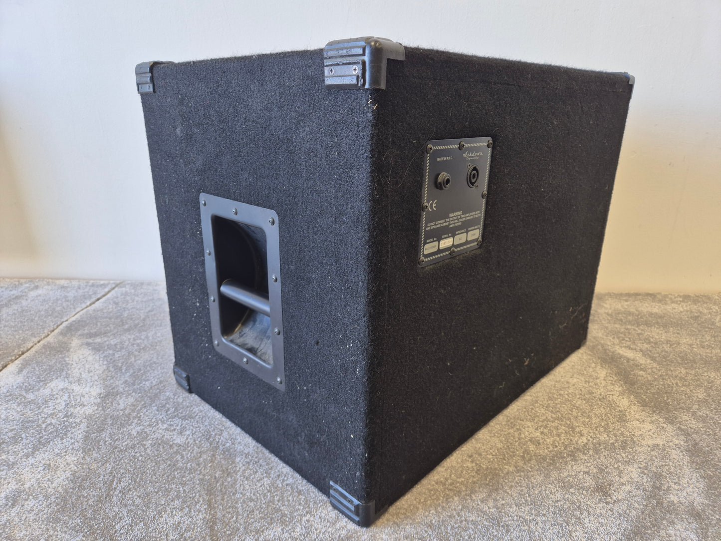 Ashdown Mag 115 Deep - 250 watts 1 x 15" Bass Amplifier Cabinet