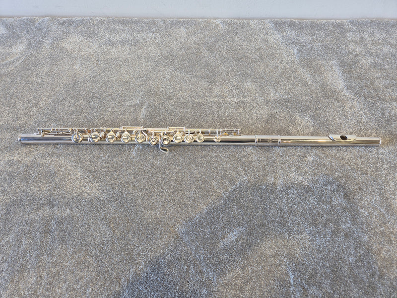 Pearl Flute PF-765 - Quartz S/N 5760 w/ Hard Case - Image 2