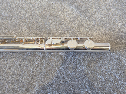 Pearl Flute PF-765 - Quartz S/N 5760 w/ Hard Case