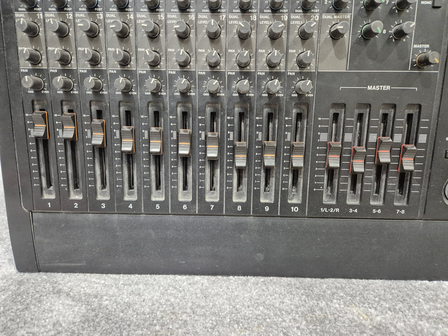 Tascam 688 - MidiStudio 688 8-Track Cassette Recorder