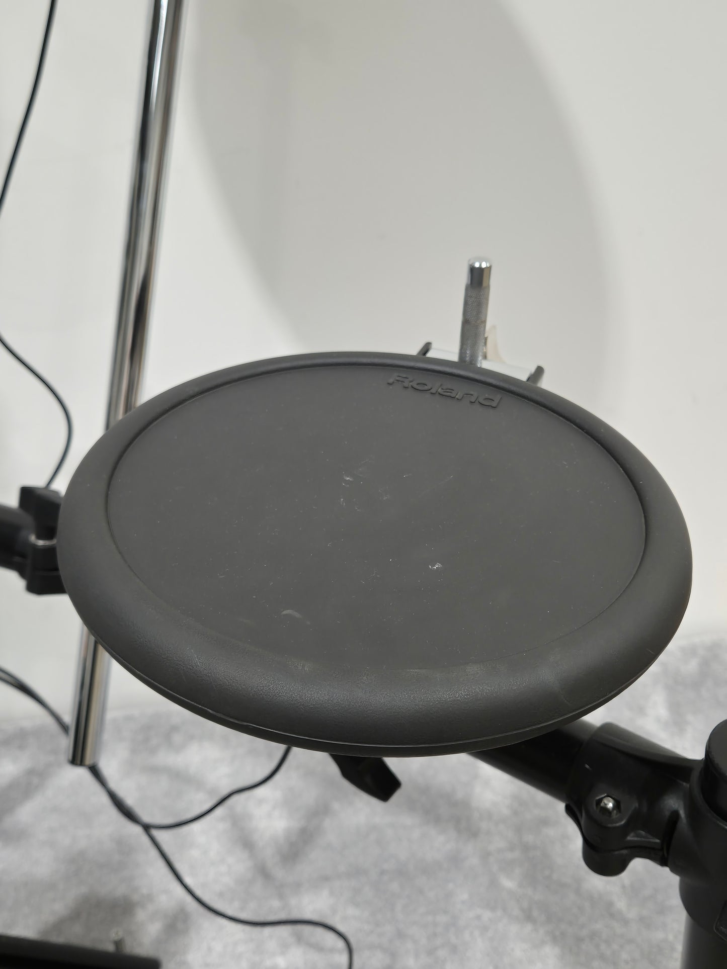 Roland Electric Drum Kit - TD-4 Sound Module/PDX-8 Mesh Head, PD8 Pads x3, CY5 Cymbal Pad, CY8 Cymbals x2,FD8 Foot Controller, KD8 Trigger Pad, MDS-4 Drum Stand
