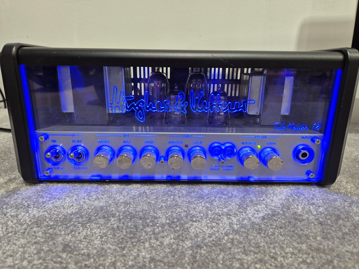 Hughes & Kettner TubeMeister 18 - 18-watt Guitar Amplifier Head