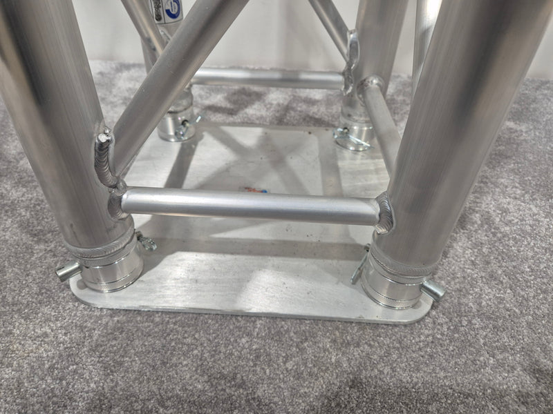 Global Truss Standard F34 - 1.5m Square Aluminium Truss - Image 3