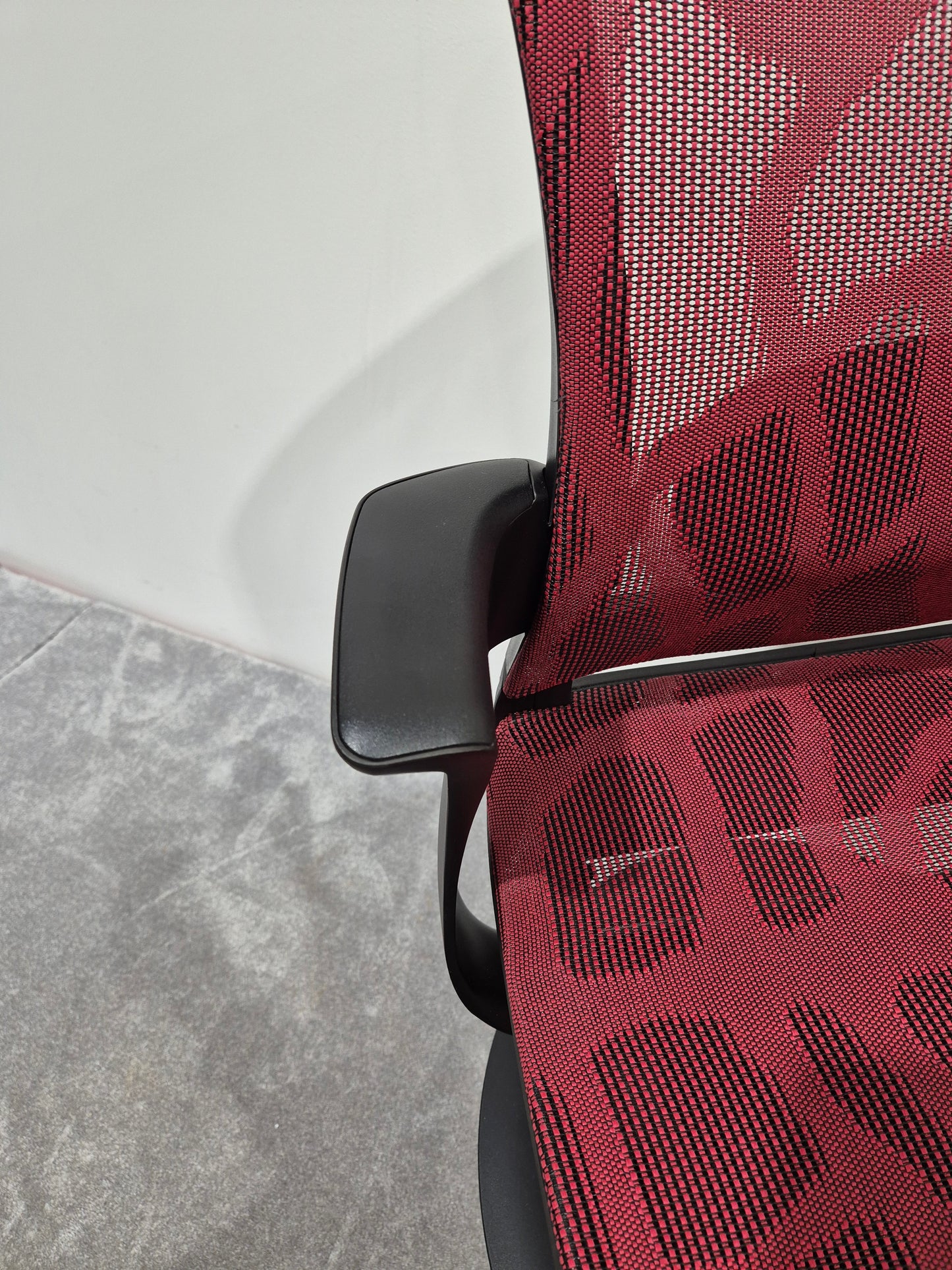 Skate Stools - Red Studio Stool Chair for Broadcasting Radio Podcast w/ Manual