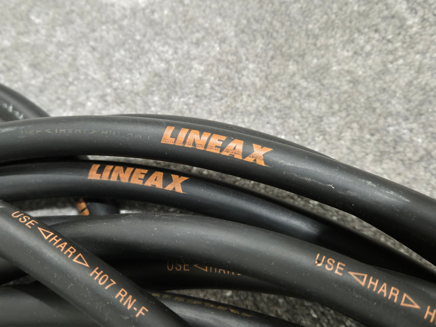 LINEAX H07RN-F / Mennekes 3943 / Mennekes 1421ZA - Industrial Flexible Cable