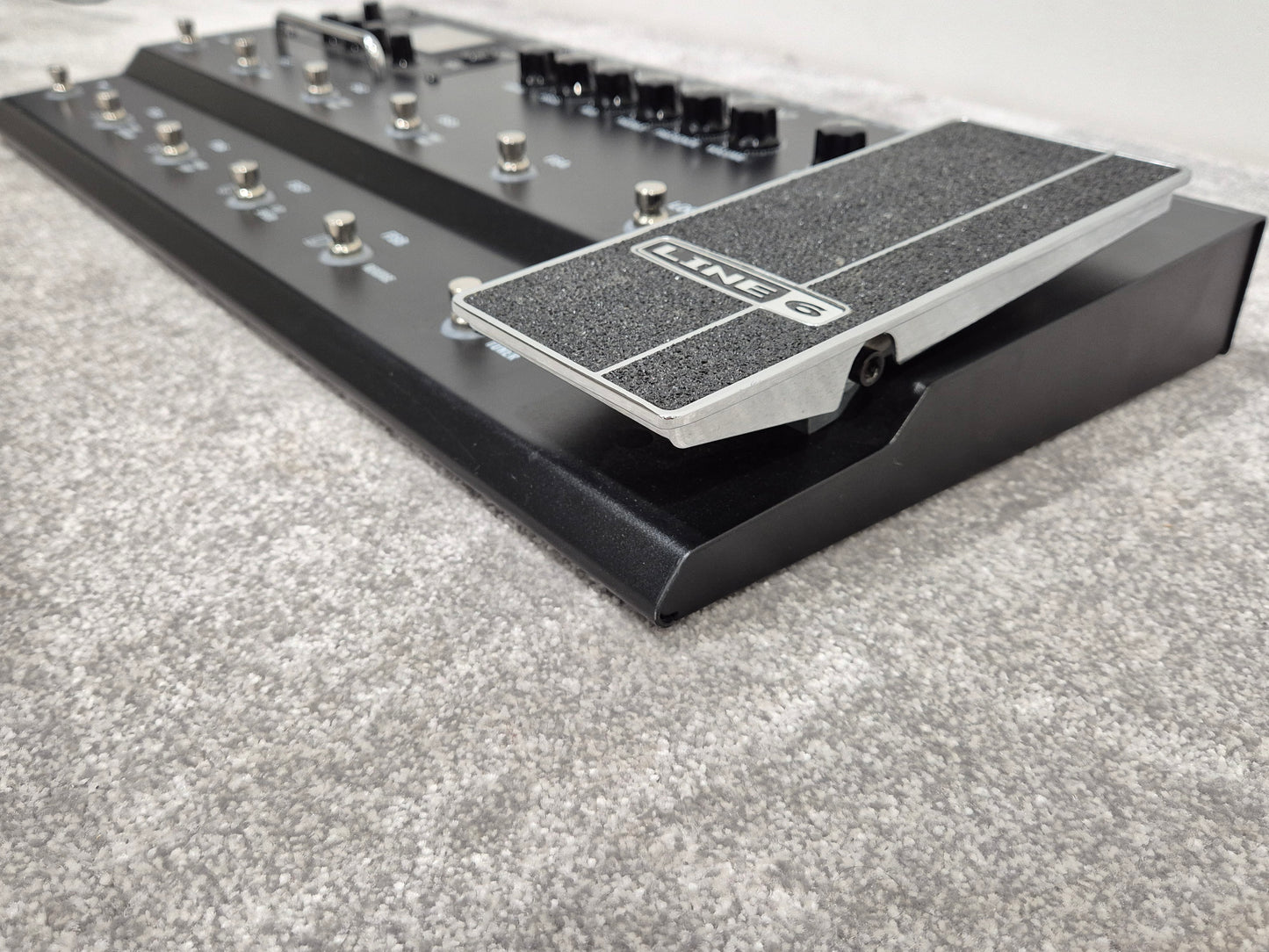 Line 6 POD HD500X - Multi-Effects/ Amp Modeling Pedal