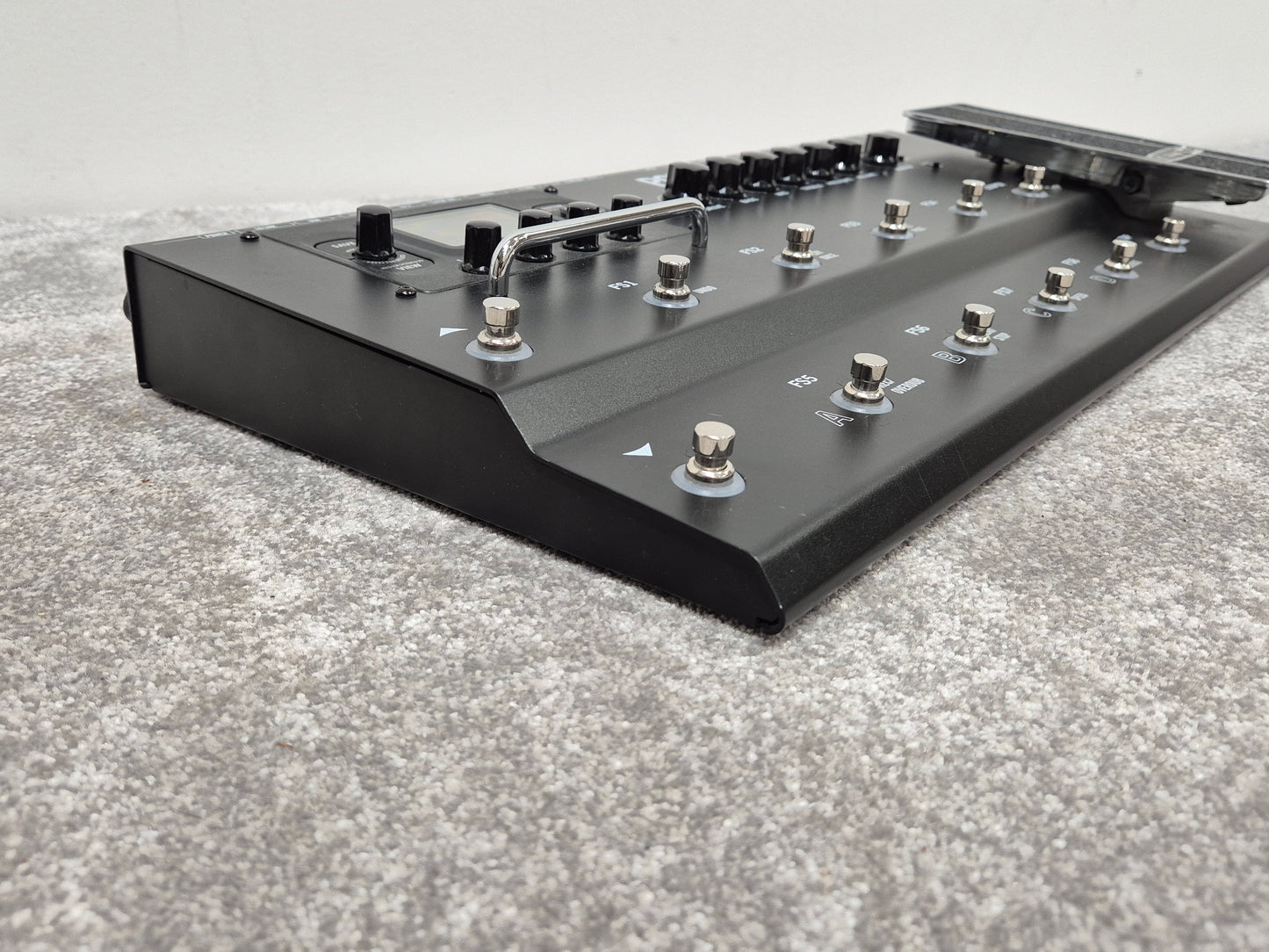 Line 6 POD HD500X - Multi-Effects/ Amp Modeling Pedal