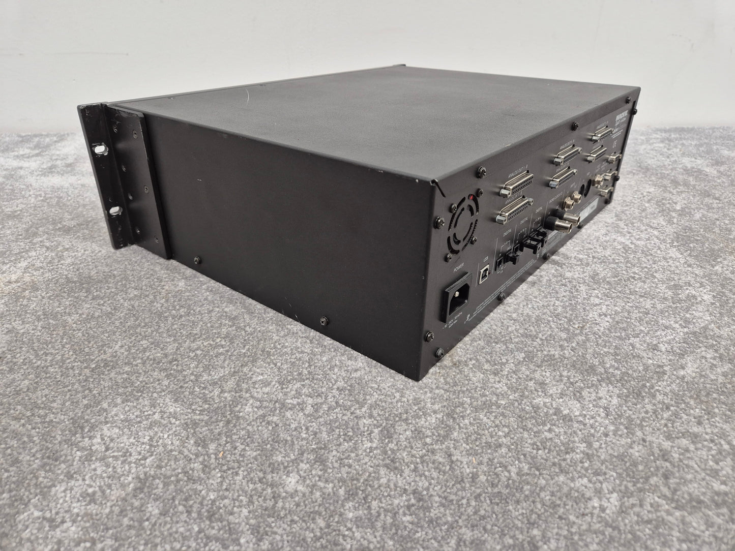 Mackie SDR24/96 - Hard Drive Recorder w/ Removable Media Case (Faulty Capacitor)