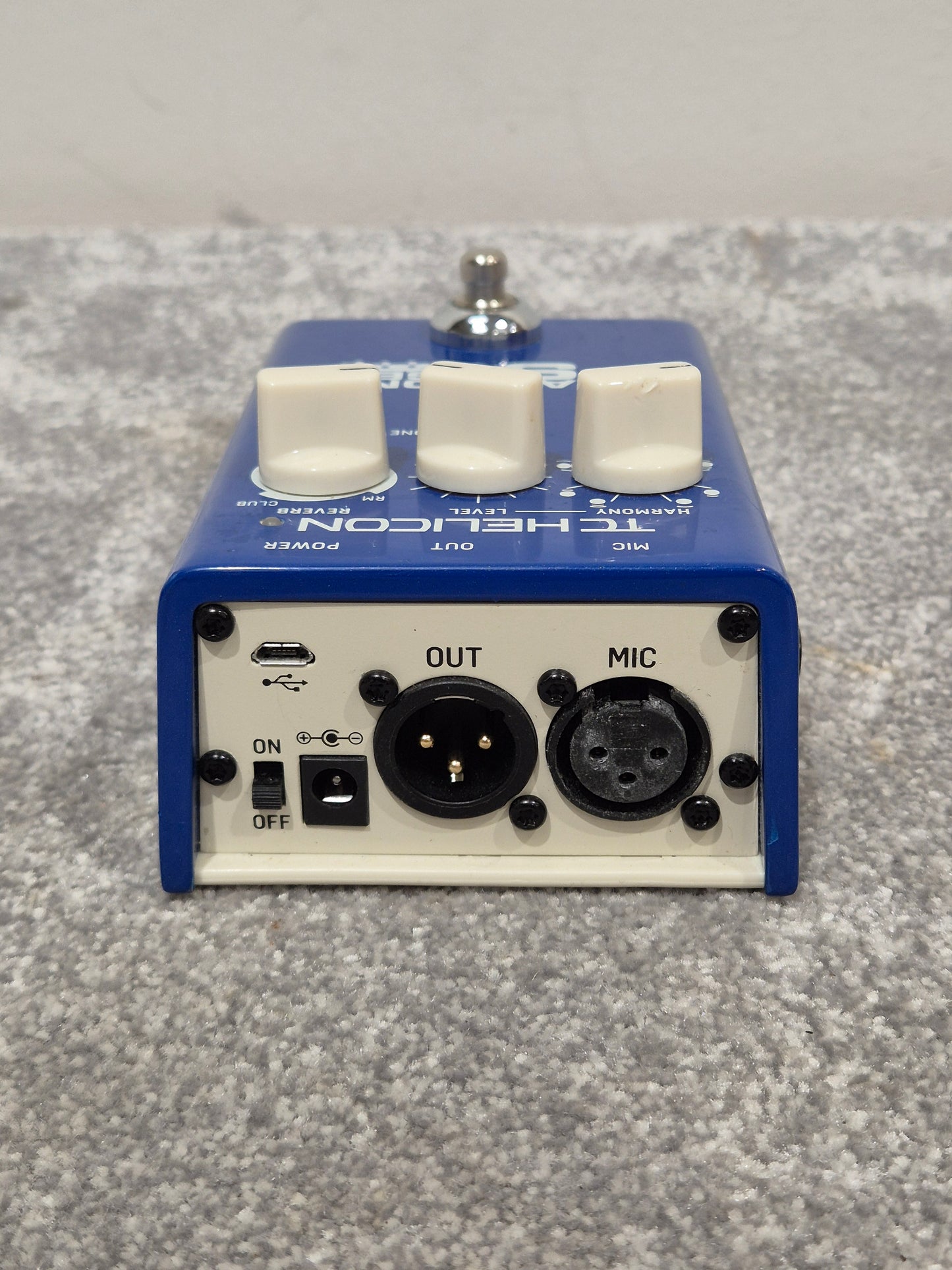 TC Helicon Harmony Singer - Vocal Stomp Box